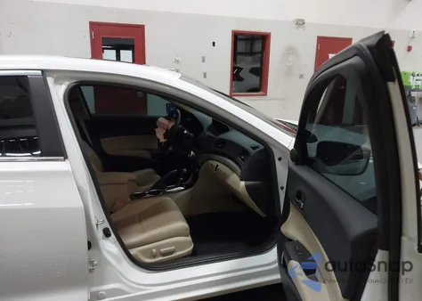 2018 Acura Ilx Premium Package/Technology Plus Package from USA, damaged, VIN 19UDE2F7XJA000832